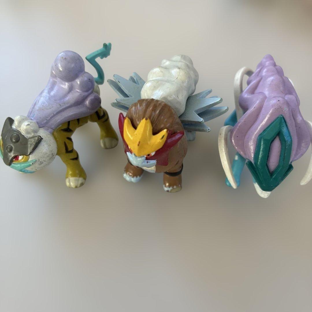 モンコレ】3犬 ライコウ エンテイ スイクン - メルカリ