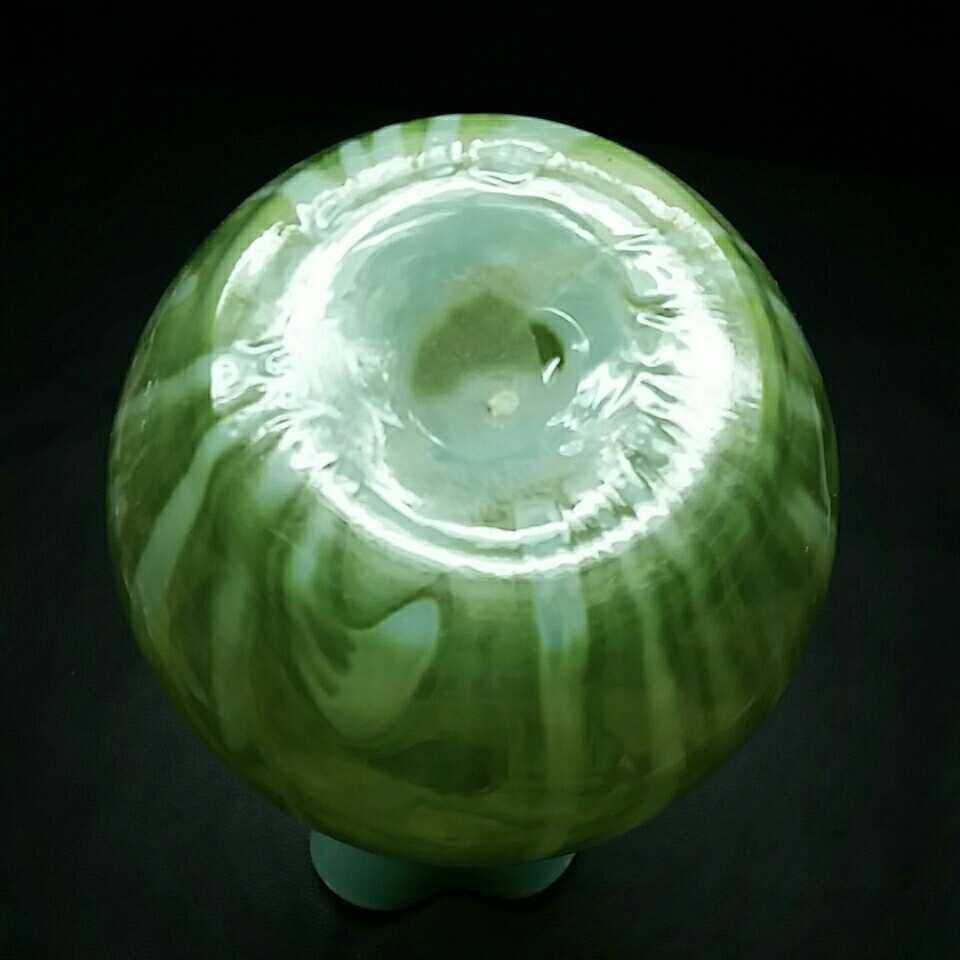 瀬戸内 様専用です 大きな 手吹き ウラン ガラス フラワーベース