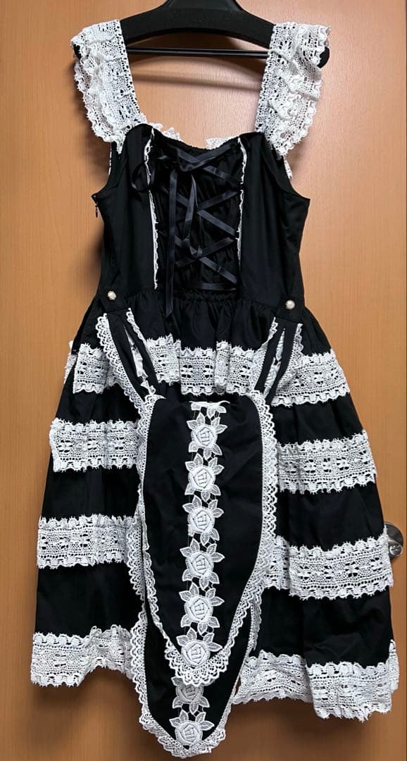 エリザベスJSK ＆ 頭物2点セットの通販はau PAY マーケット - 輸入雑貨