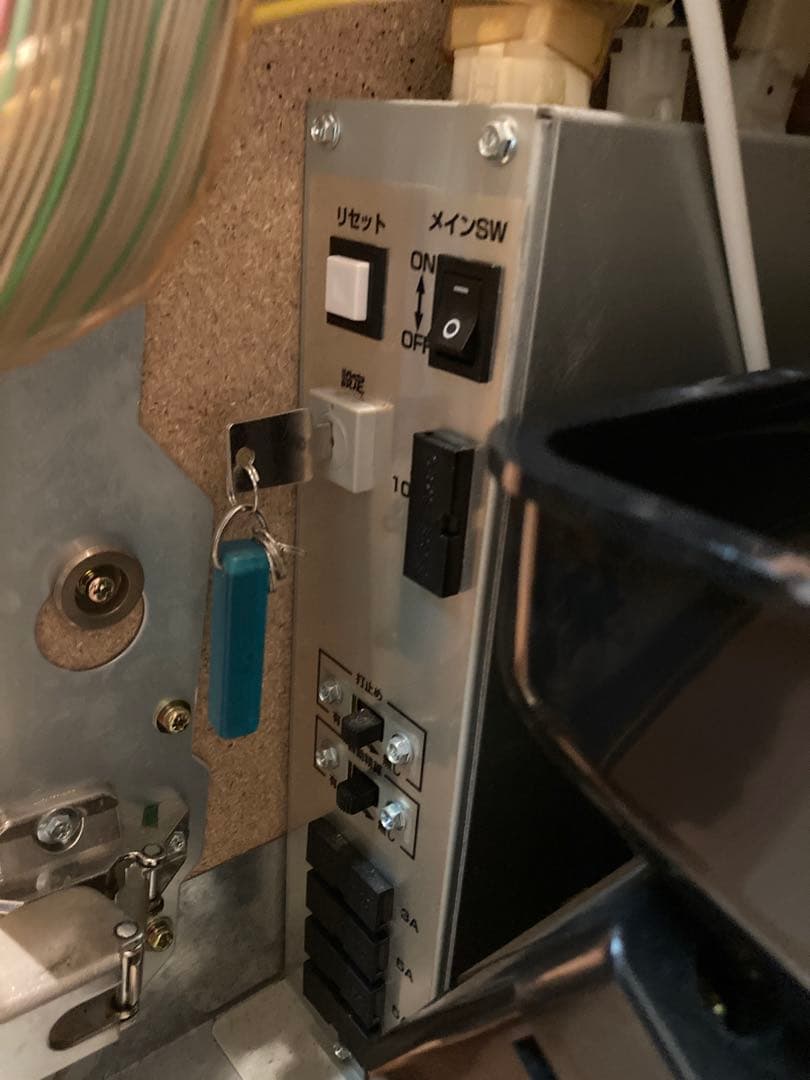 初代ミリオンゴッド パチスロ スロットマシン 4号機 【引き取り限定