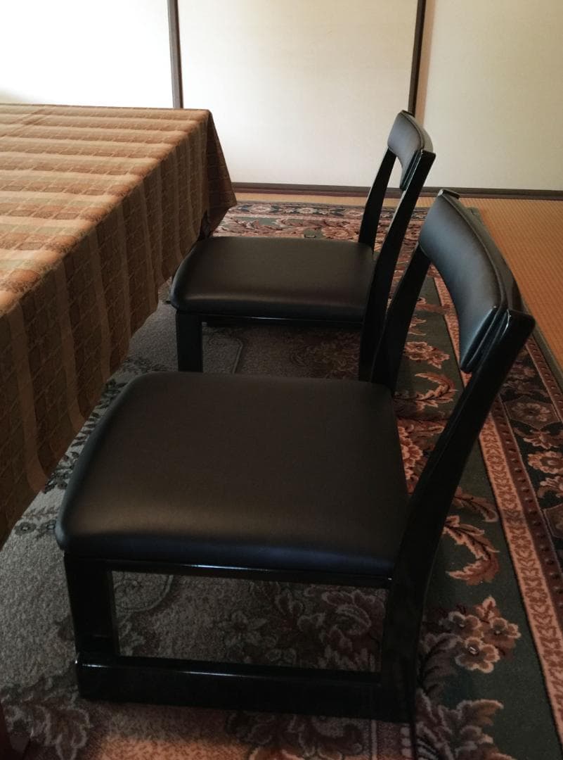 料亭で使用している足が楽な 座椅子2脚セット (極美品）の通販はau