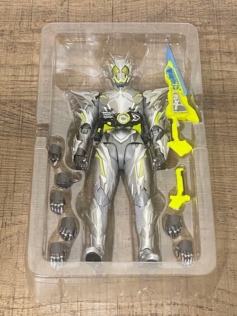 S.H.Figuartsメタルクラスタホッパー アタッシュカリバー 【訳あり品