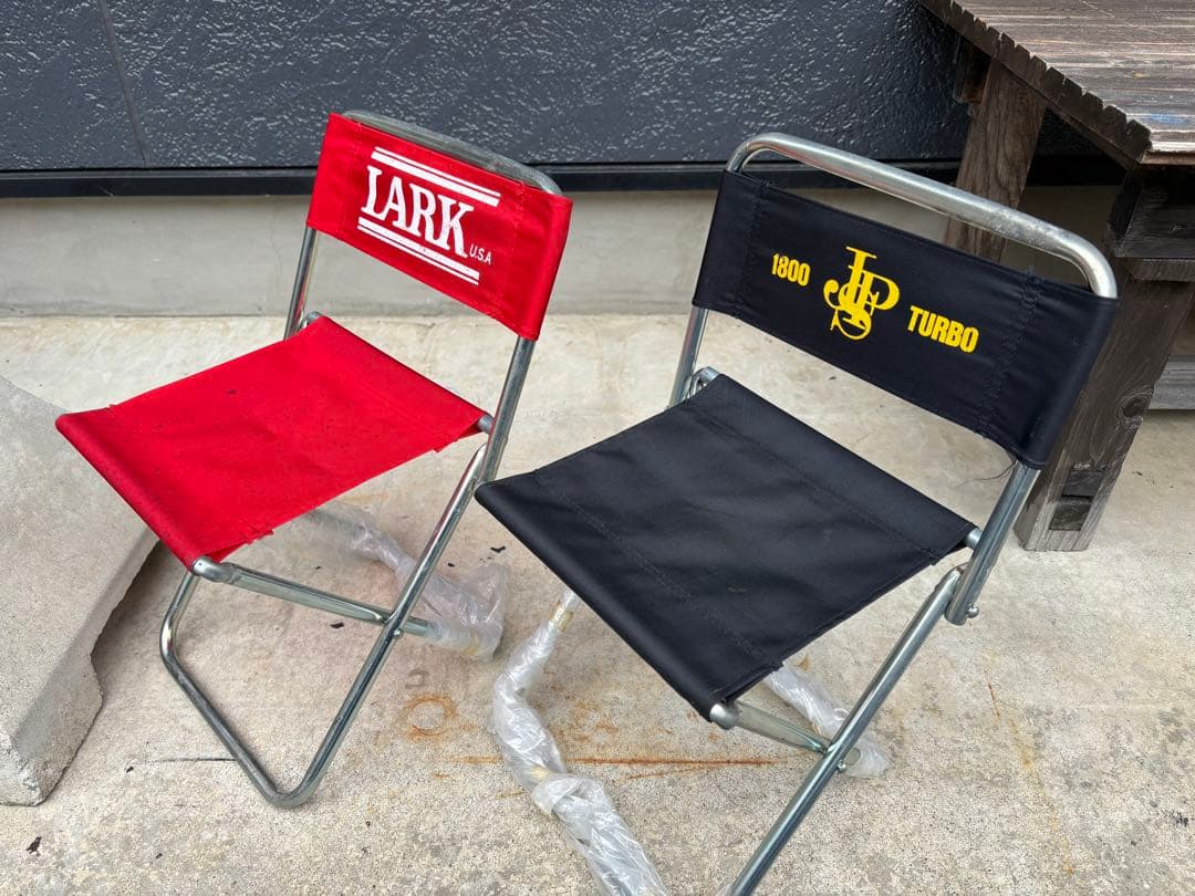 昭和レトロ LARK ラーク JPパイプ椅子 折りたたみチェアー - メルカリ