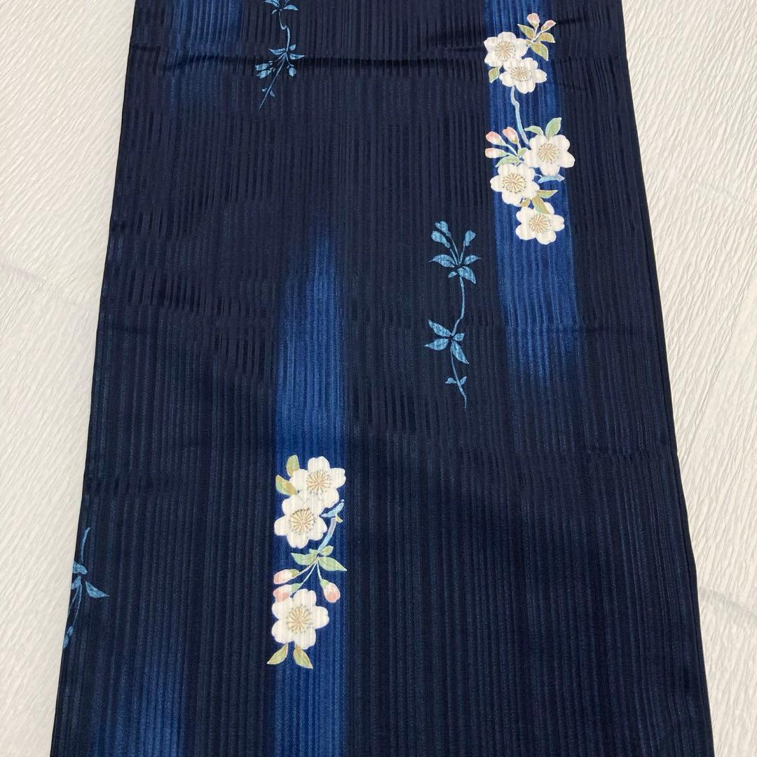 良品✨】東レシルック 洗える着物 小紋 濃紺色 桜模様 手縫い仕立て 幅広B7