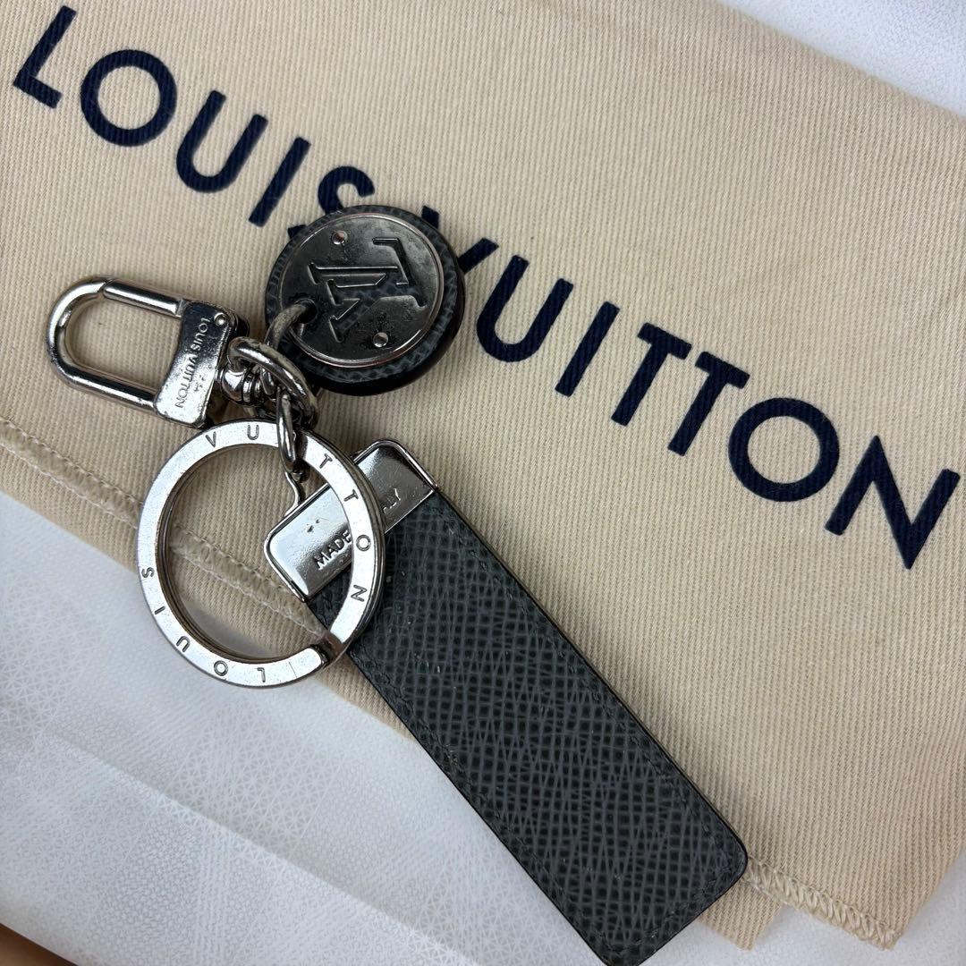美品！ルイヴィトン タイガ ポルト クレ ネオ LVクラブ ユニセックス 楽天市場】LOUIS VUITTON ルイ ヴィトン タイガ ポルトクレ ネオLV