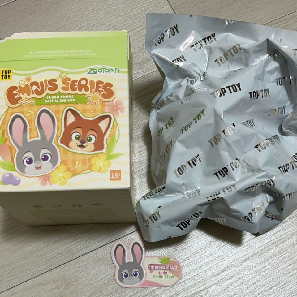 ズートピア2 スマホショルダー スマホケース ジュディニック toptoy