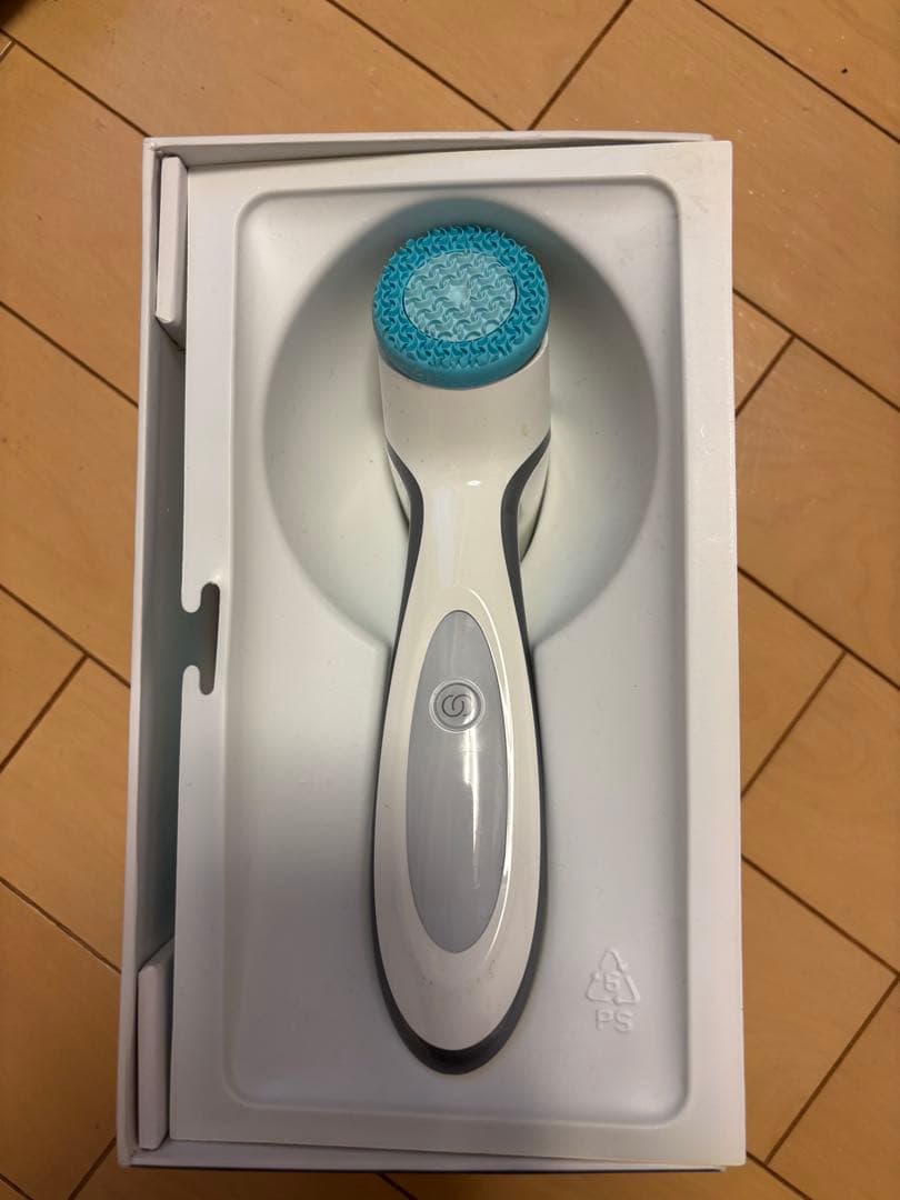 ニュースキン　ルミスパ　LumiSpa 美顔器 ホワイト・ブルー 充電器付き ニュースキン ルミスパ LumiSpa 美容 美顔器｜Yahoo!フリマ（旧PayPay