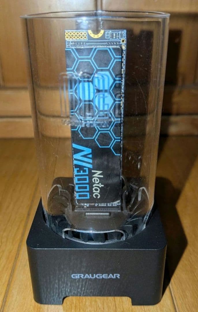 外付けm.2SSD (500GB)USBケーブル付き M2-USB-C-NVME-SATA USB-C - M.2 NVMe & M.2 SATA SSD 外付けケース