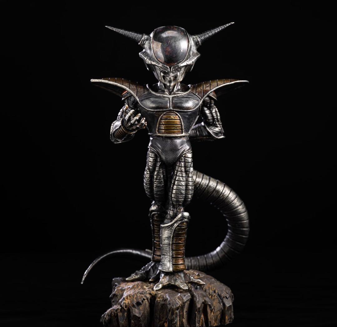 ベジータ フィギュア 銅像 数量限定品 約30cm ドラゴンボール - メルカリ