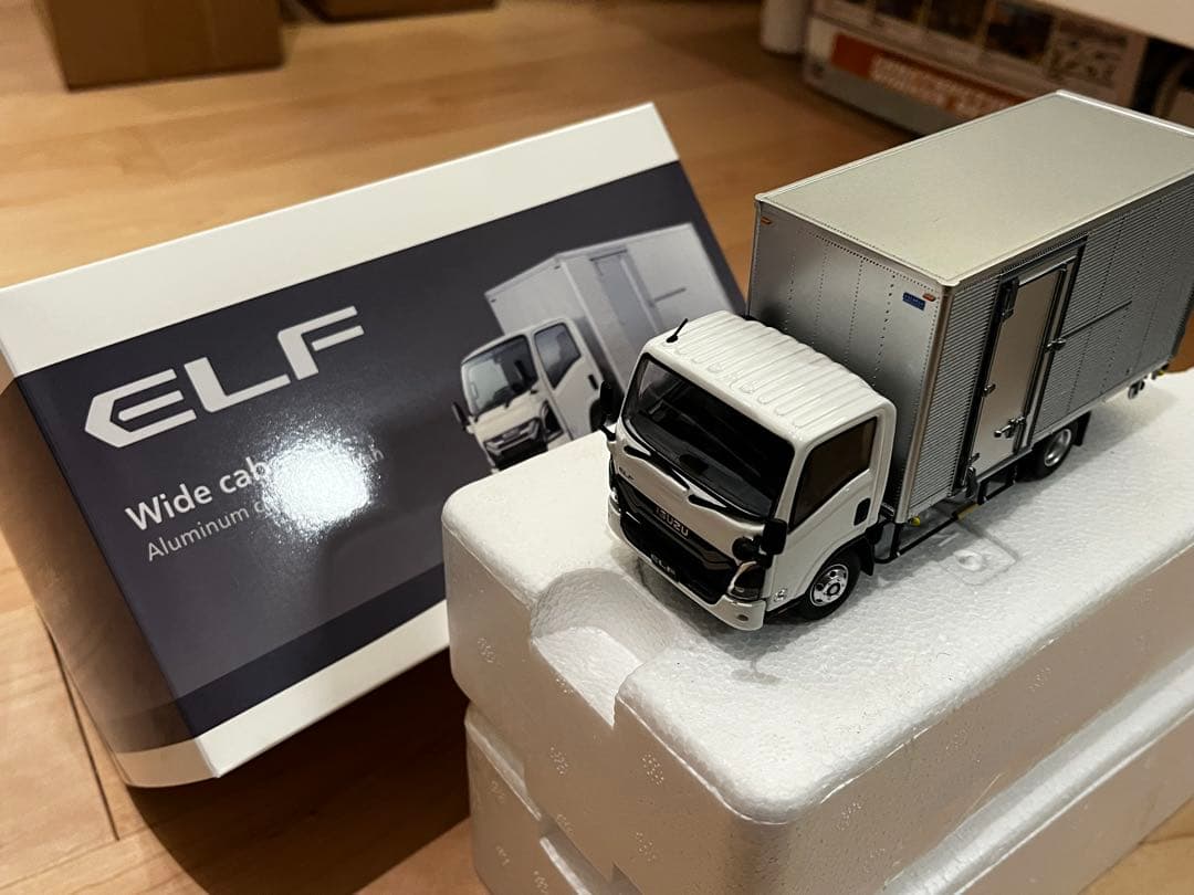 た*し様 京商 1/43 いすゞ エルフ ワイドキャブ ダイキャストミニカー