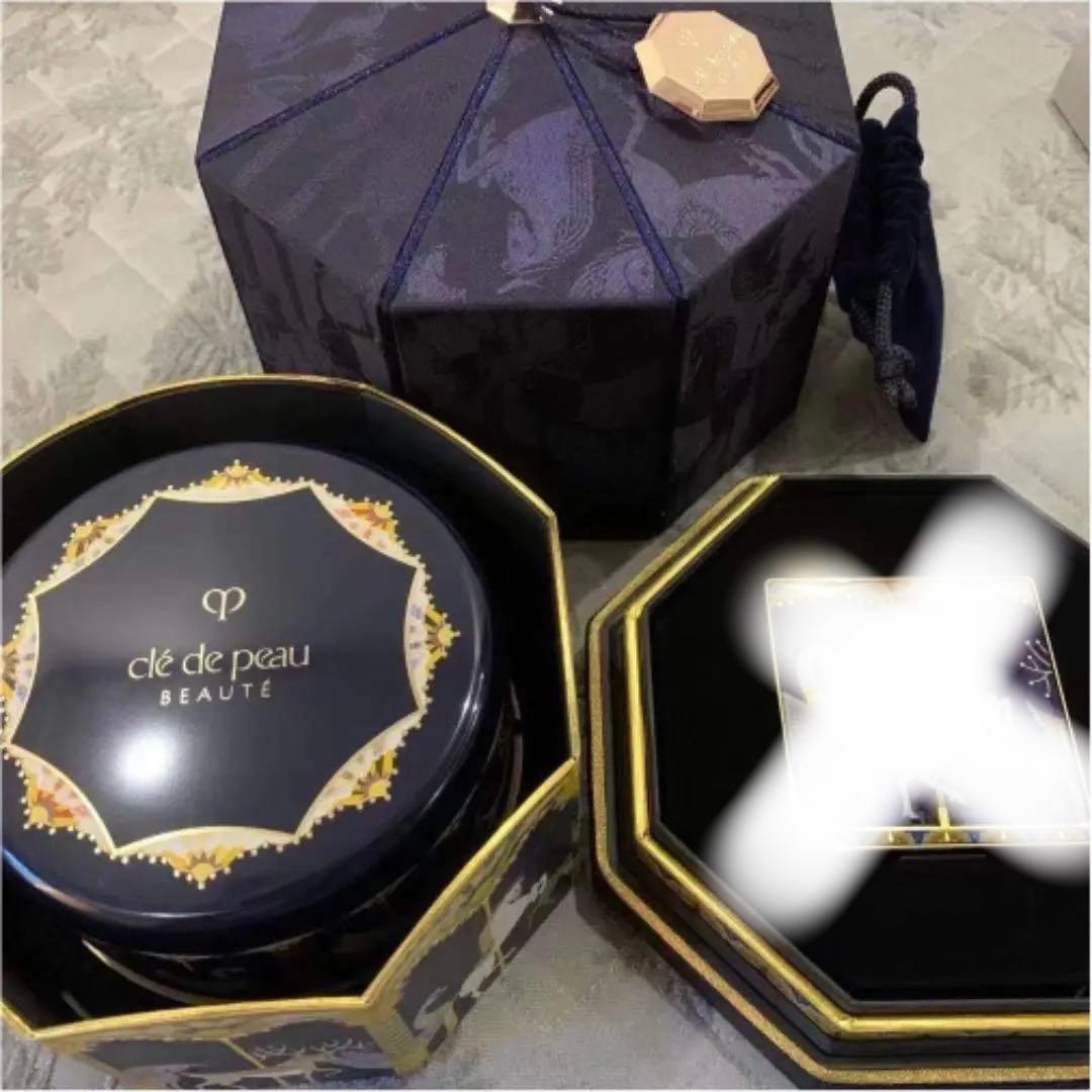 クレドポーボーテ コフレプードルコールヴィサージュ 非売品 クレドポーボーテ コフレプードルコールヴィサージュ2020