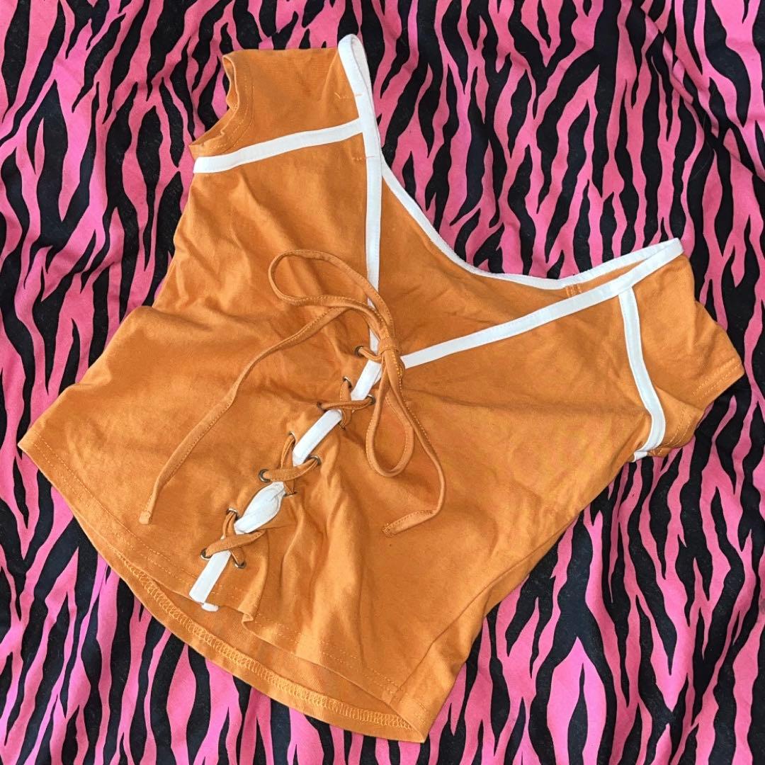 y2k ハイビスカス 平成ギャル 背中空き Tシャツ - メルカリ