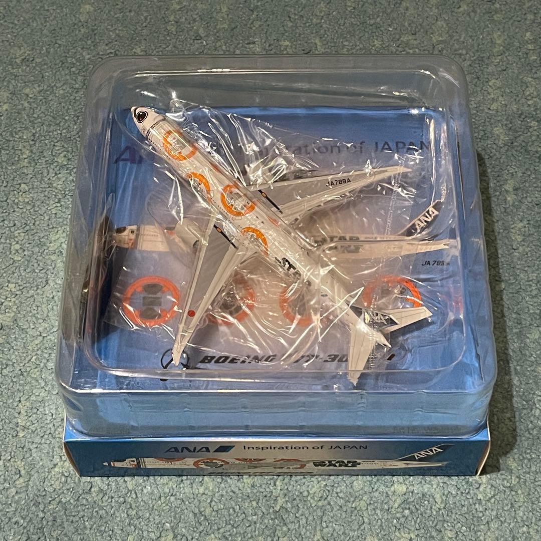 ANA 777-300ER スターウォーズ JA789A BB8 av 400 - メルカリ