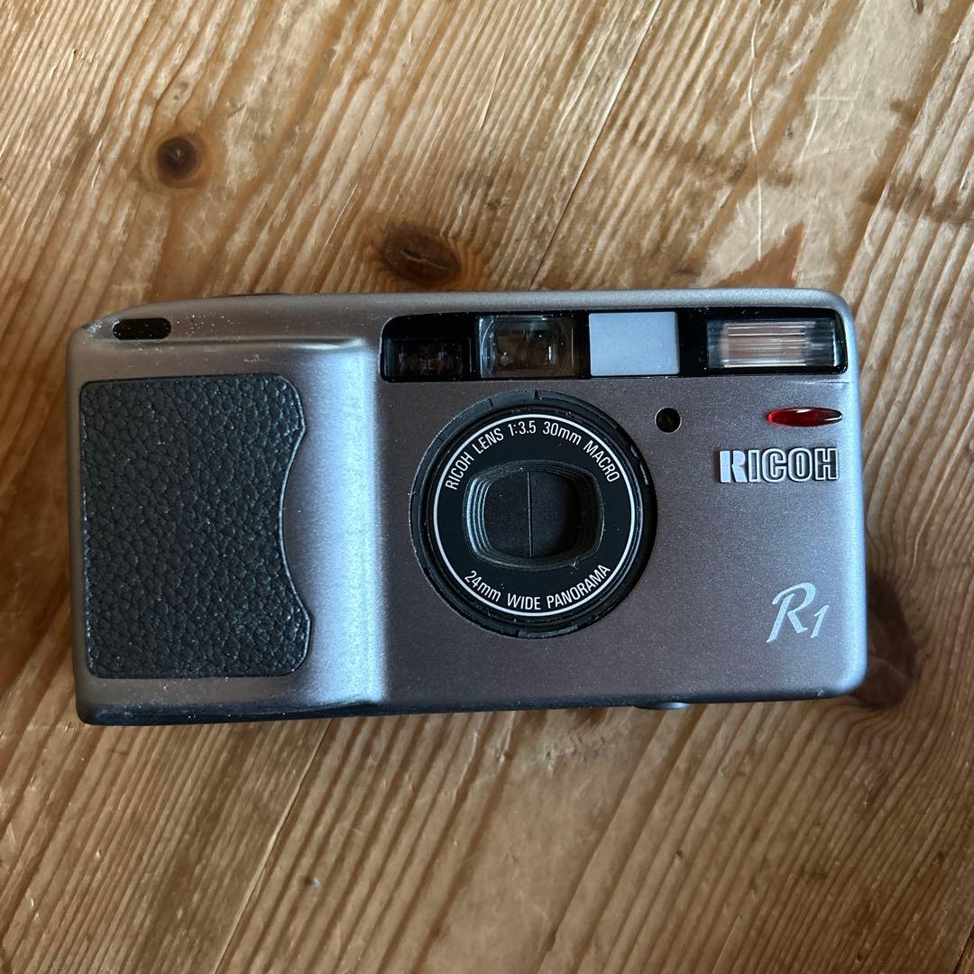 RICOH R1 リコー　フィルムカメラ The Ricoh R1: The Wide Angle Wonder · Lomography