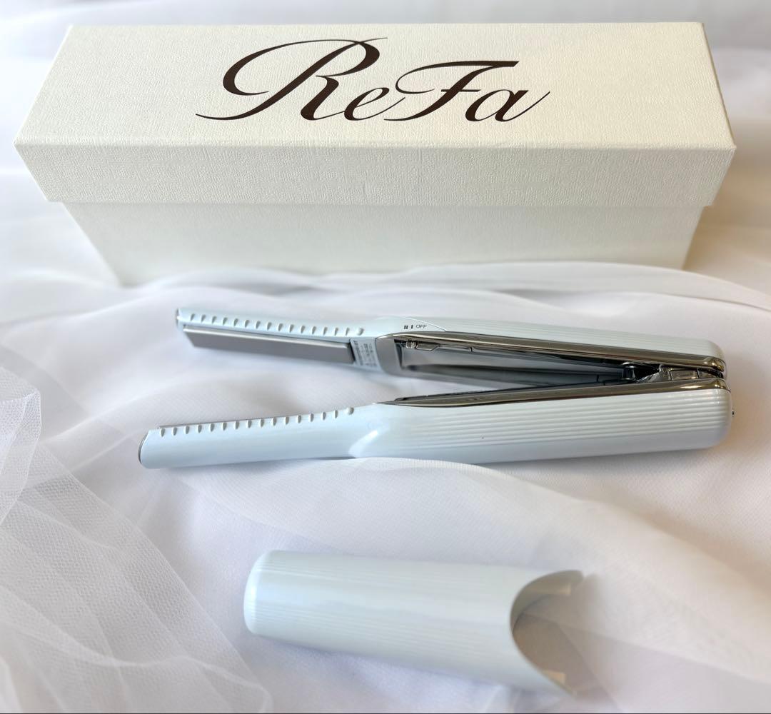 リファ フィンガーアイロンST ホワイト2025.12月購入 通電確認のみ 美