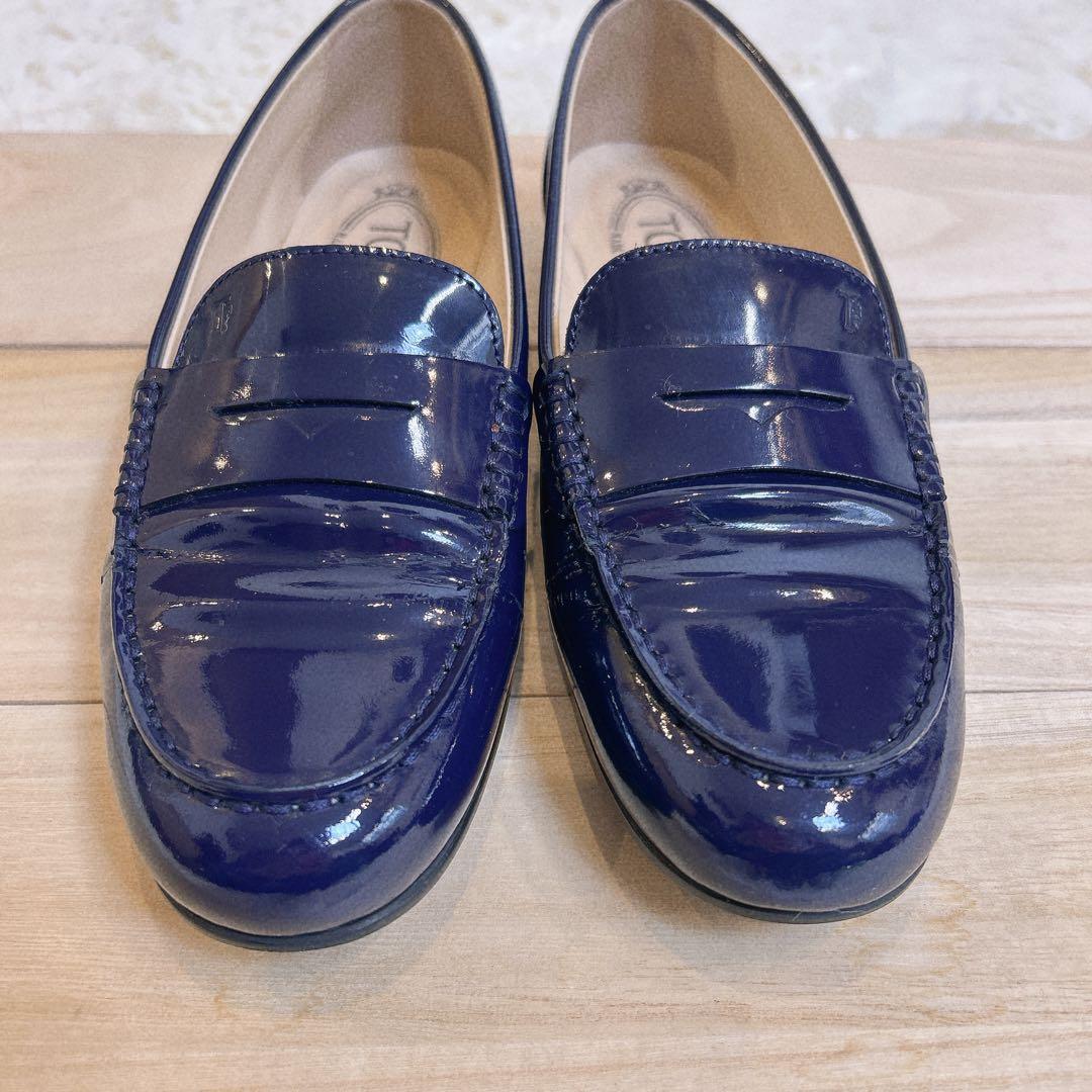 TOD'S トッズ ローファー パテント ロゴ刻印 24cm ネイビー - メルカリ