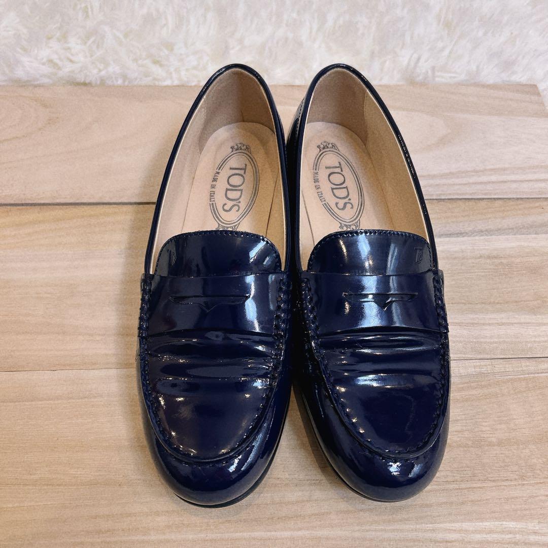 TOD'S トッズ ローファー パテント ロゴ刻印 24cm ネイビー - メルカリ