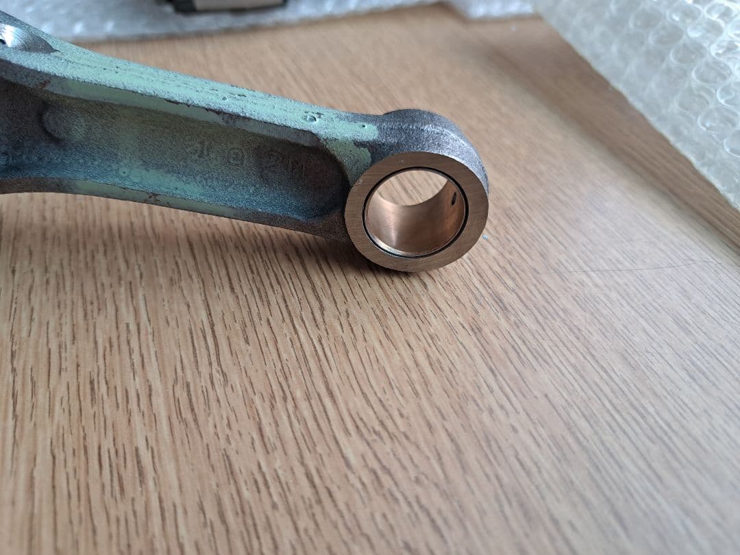 4A-GZE コンロッド×4本 トヨタAE92、AW11など 子メタル付き - メルカリ