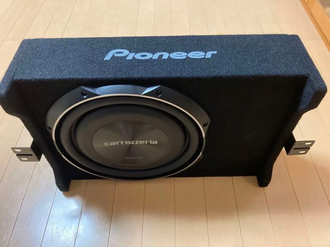 美品サブウーハー パイオニア カロッツェリアTS-W3020とUD-SW300D