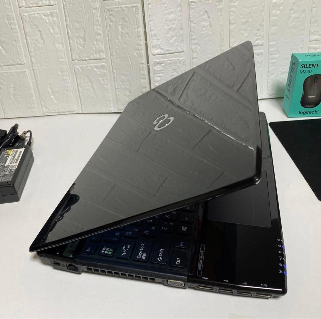 Windows11 オフィス付きCorei7メモリ8GB 高速起動SSD 富士通 - メルカリ