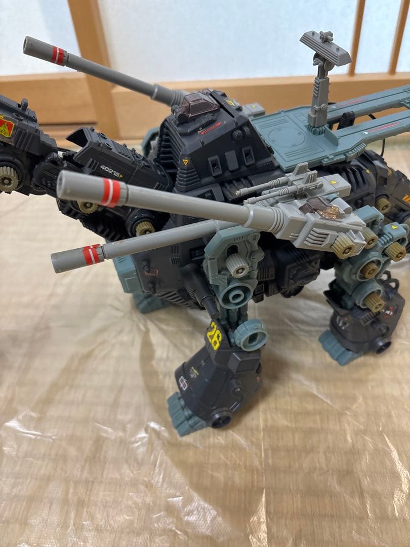 ゾイド ウルトラザウルス 昭和 初代（ジャンク品） - メルカリ