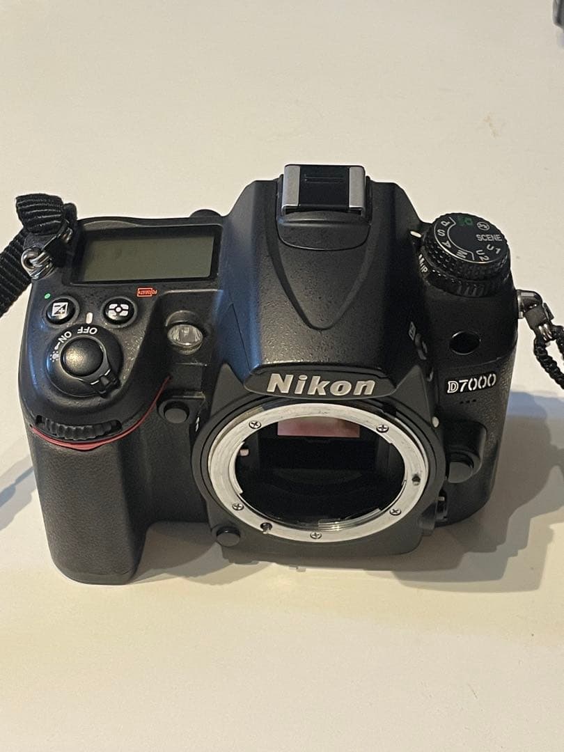 Nikon D7000 デジタル一眼レフカメラ　バッグ付き 71j2e2EX10L._AC_UL210_SR210,