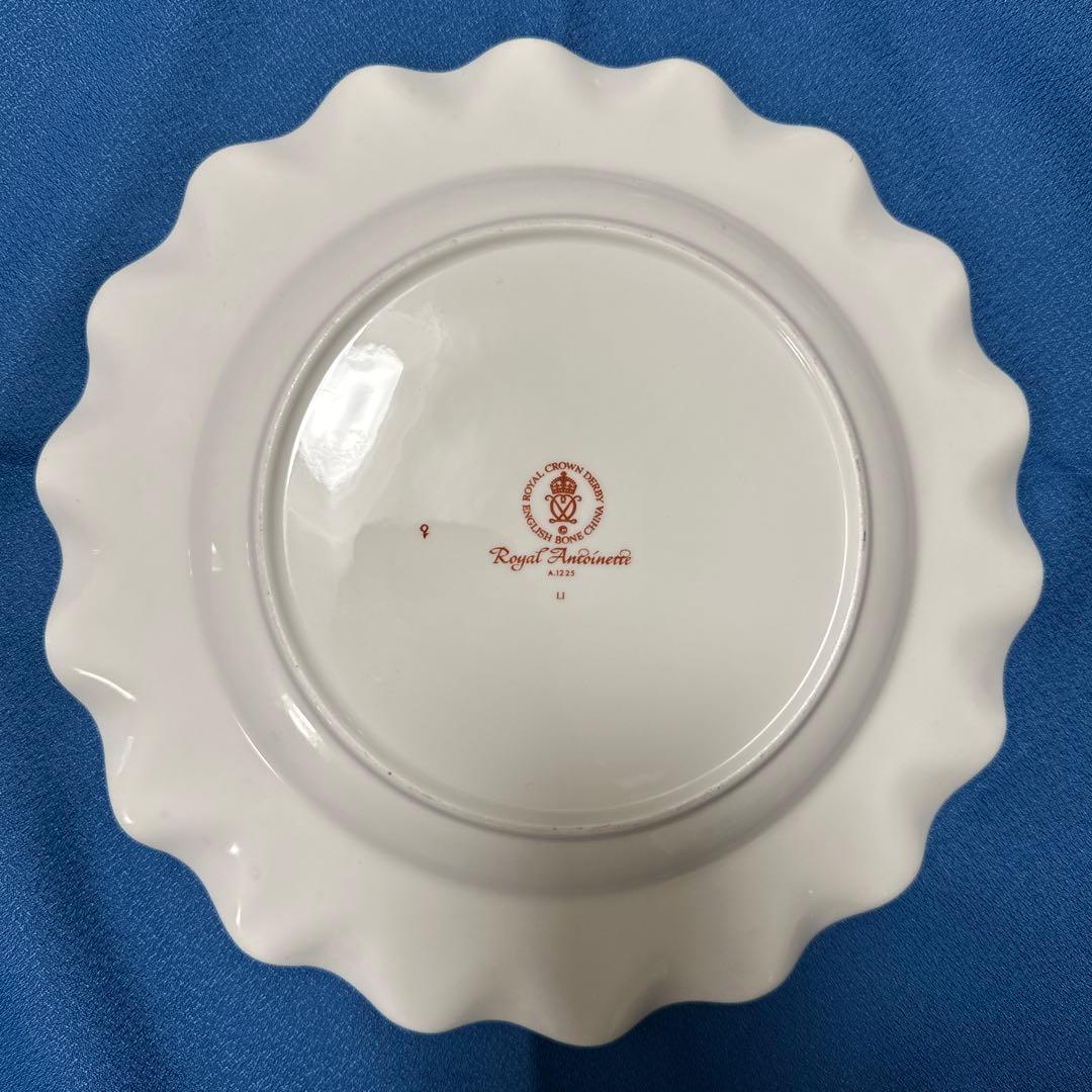 ロイヤルクラウンダービー ロイヤルアントワネット プレート26cm