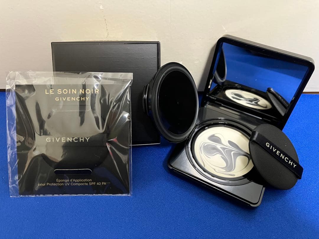 ジバンシイ ソワン ノワール UV コンパクト 新品未使用 替えバフ付き GIVENCHY ソワン ノワール UVコンパクト 新品未使用 ソワン ノワール