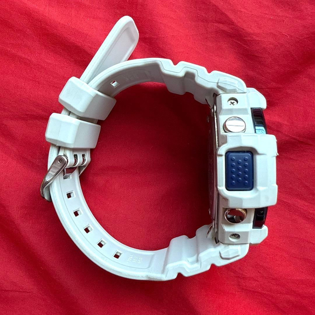 ガルフマスター G-SHOCK GN-1000C ホワイト色 デジタル/アナログ