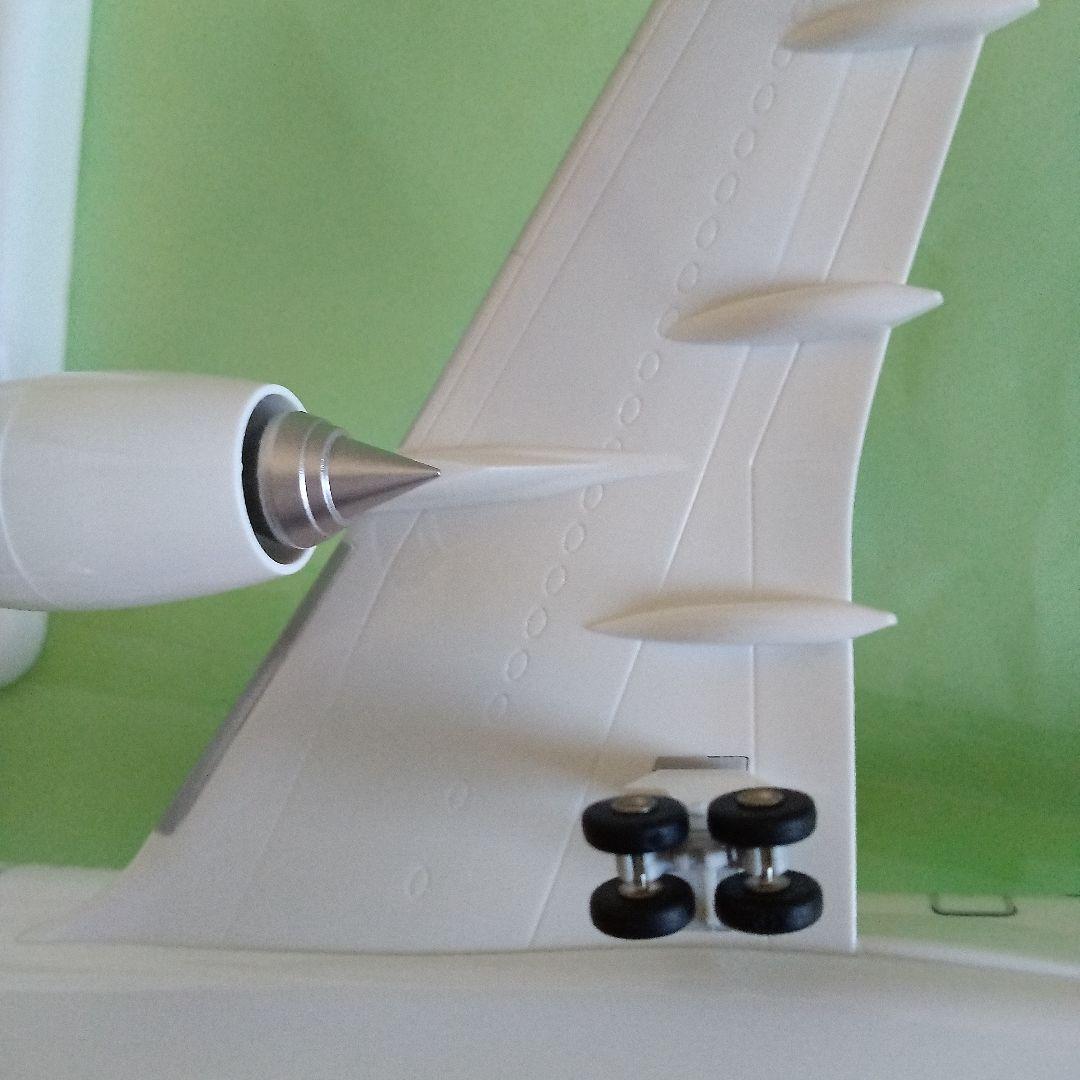 JALエアバス350-900 3号機グリーン 1/200 - メルカリ