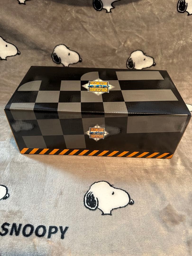 3 エグゾト 1／18 ミニカー ポルシェ935 京商 - メルカリ