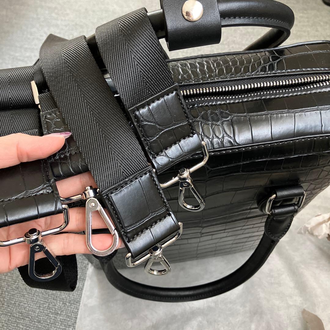美品】クロコ型押し 縦型ビジネスバッグ ブラック プレゼント - メルカリ