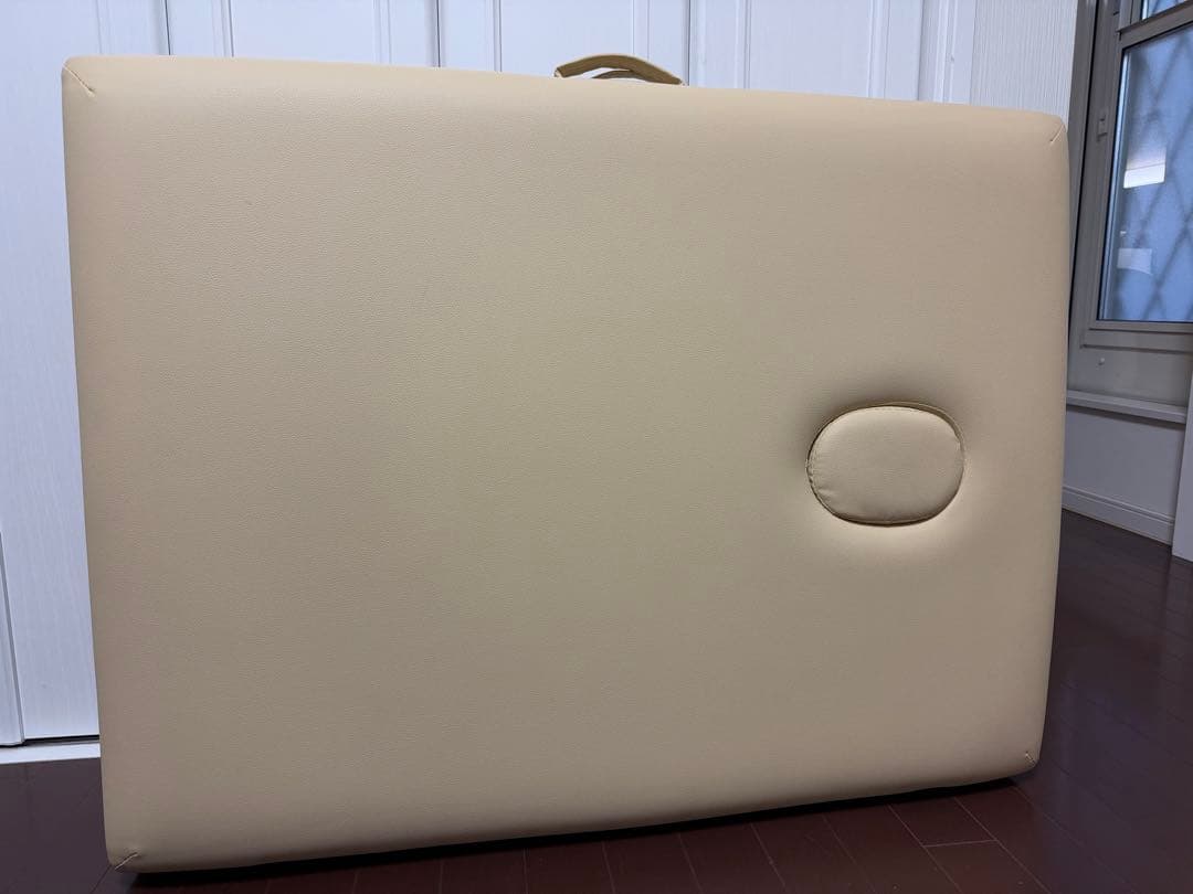 軽量 折りたたみ マッサージベット ベージュ 軽量 アルミ製 折りたたみ マッサージベッド (有孔) 長さ185×幅70×高さ