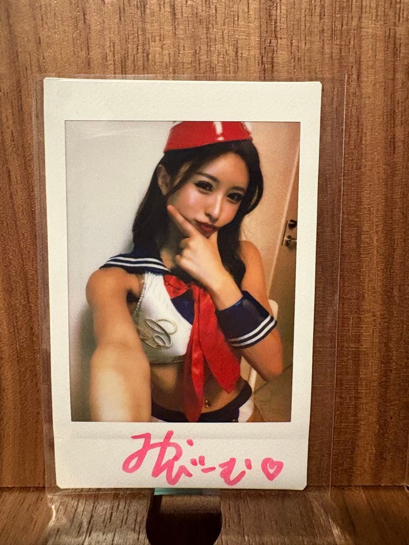 MIYABI サイバージャパンダンサーズ サイン入りチェキ4枚組 - メルカリ