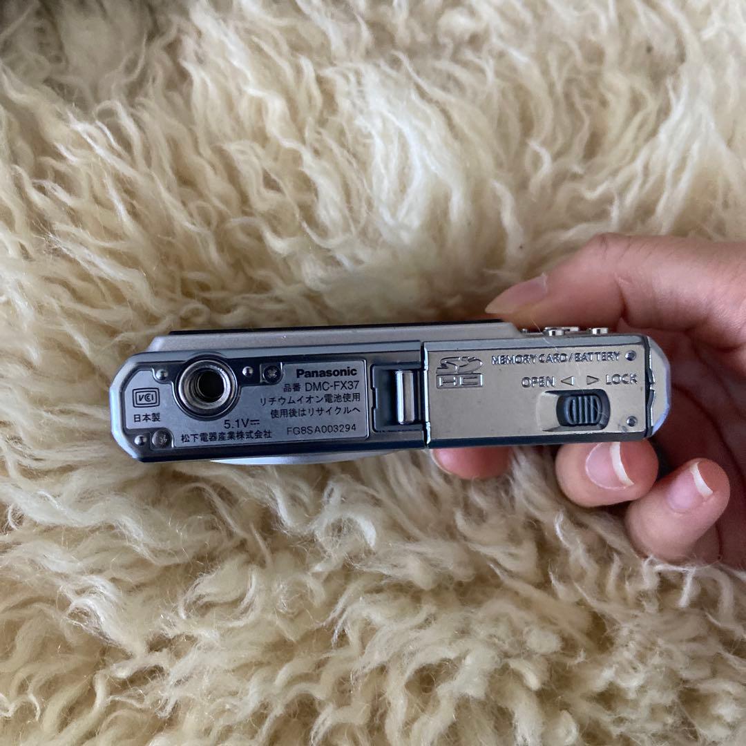 Panasonic LUMIX 10メガピクセル デジタルカメラ