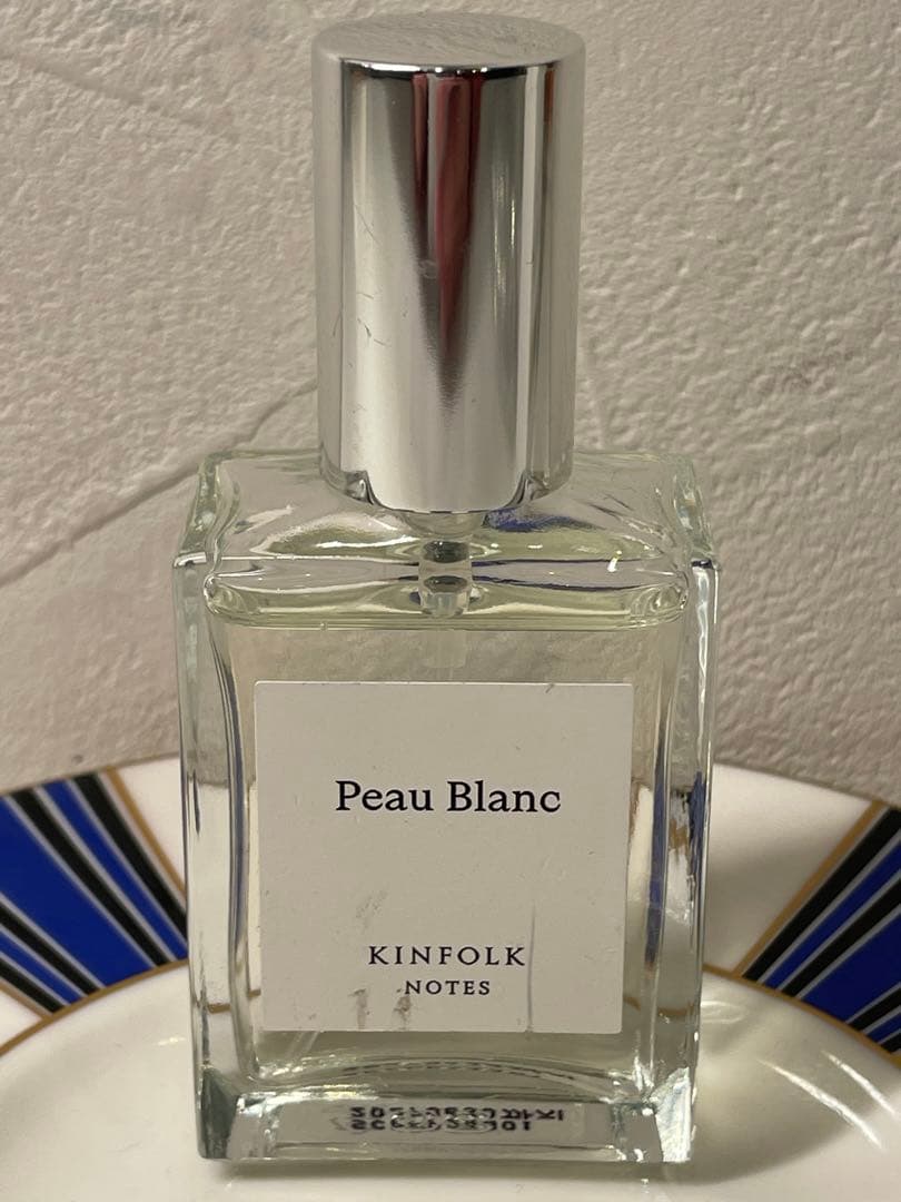 新品未使用】kinfolk キンフォーク Peau Blanc 30ml - メルカリ
