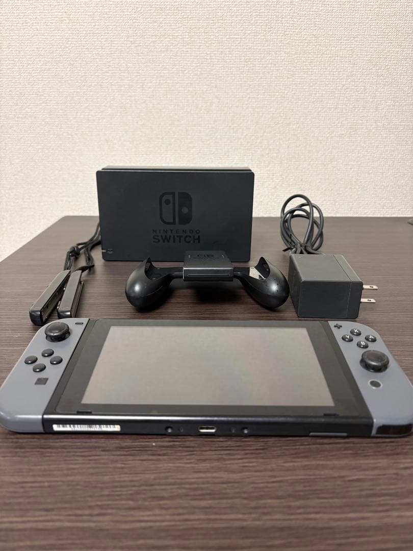 あ*と様 Nintendo Switch 本体 グレー ⚠️注意事項あり 任天堂 Nintendo Switch [グレー] 価格比較 - 価格.com