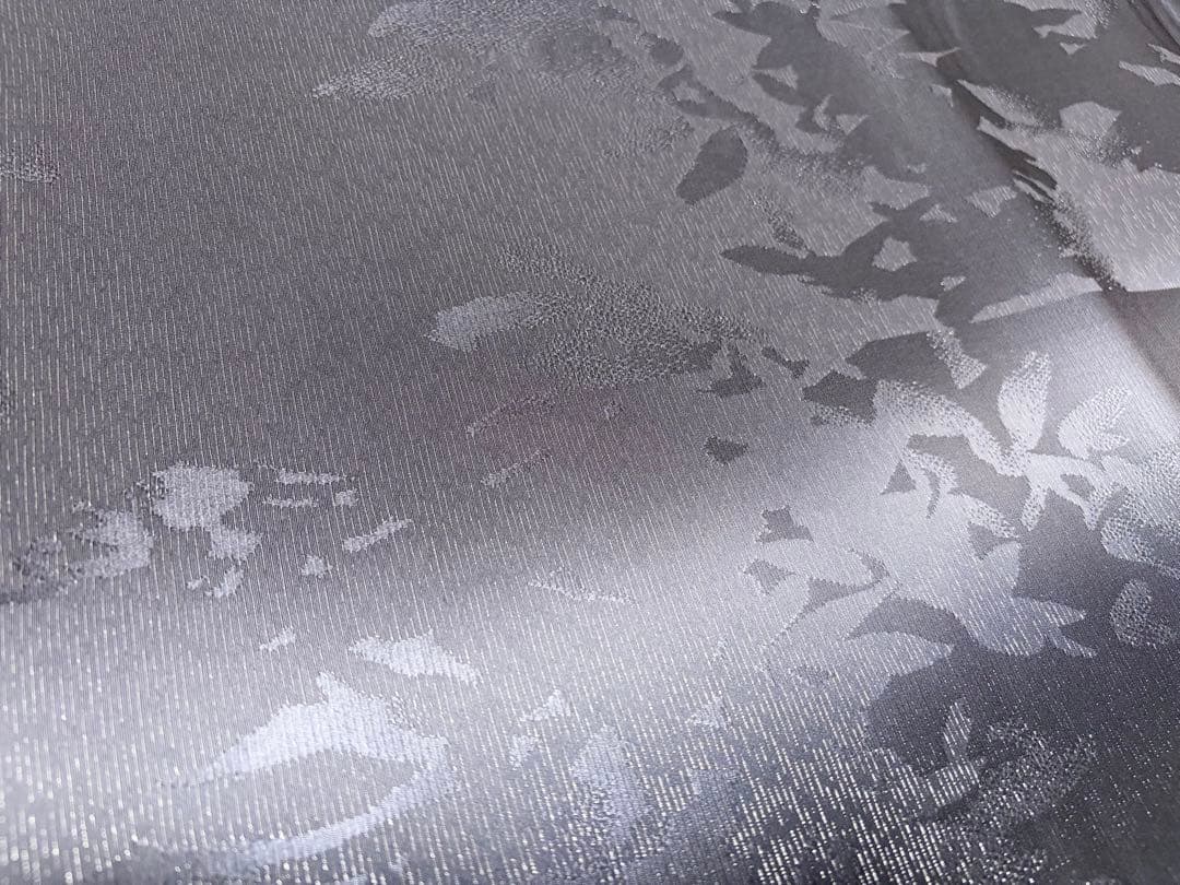 B リーフ模様 銀通し 室華風 作家物 黒 モノトーン シック 正絹 全通