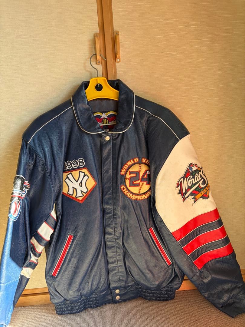 ニューヨーク・ヤンキース ワールドシリーズチャンピオンジャケット