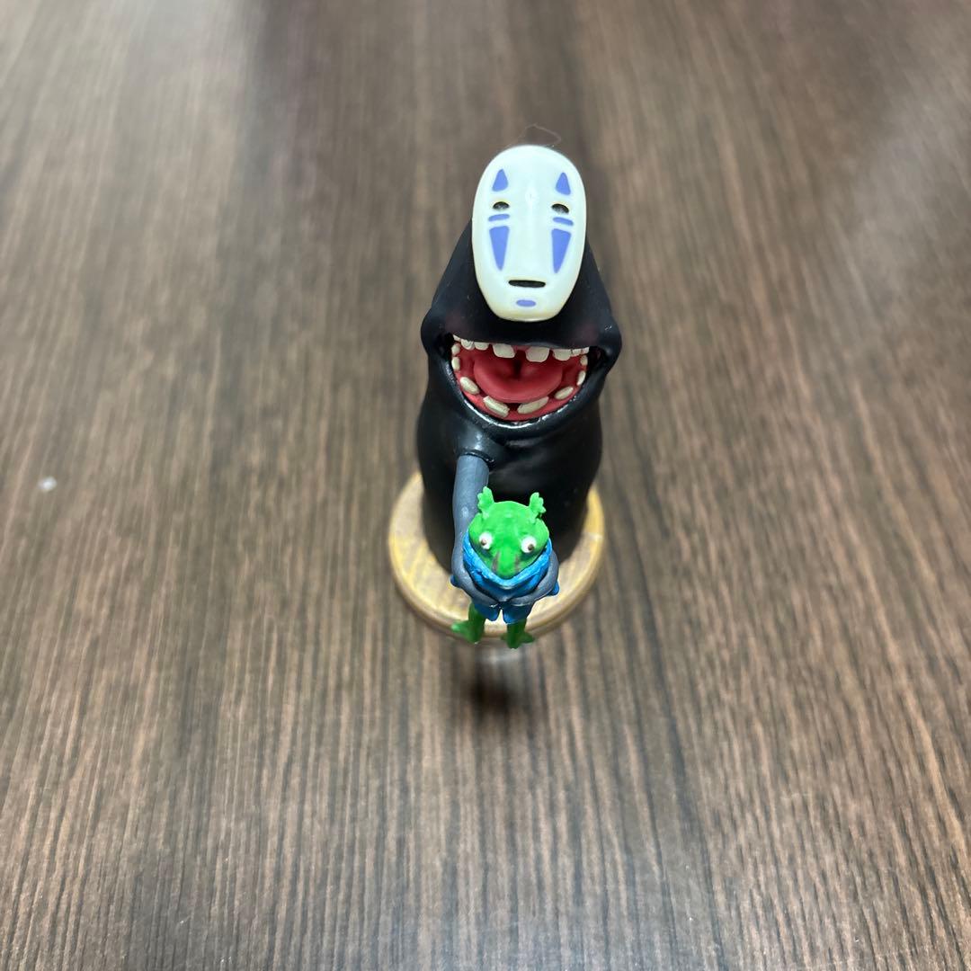 カオナシフィギュア - メルカリ