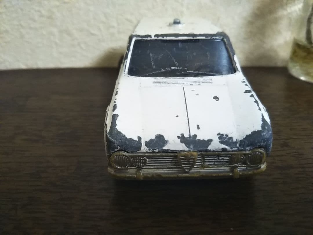 アルファロメオ ジュリア ジャンク ポリスチールの通販はau PAY