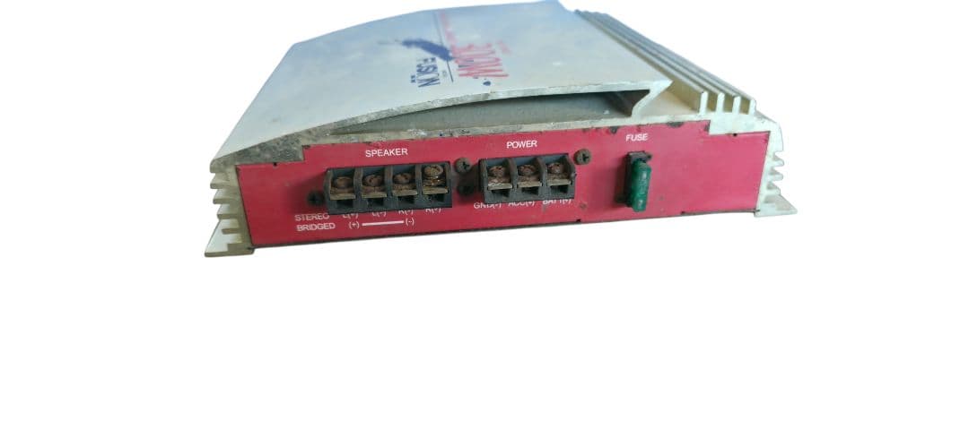 FUSION 300W パワーアンプ