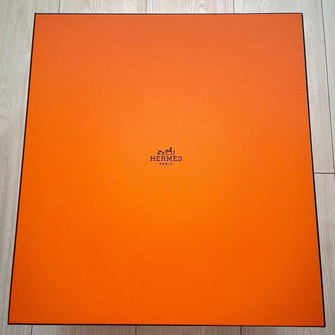 新品❣️エルメス　ケリー28 空箱　ギフトボックス♡オレンジボックス HERMES エルメス 空箱 ジュエリーケース アクセサリーボックス