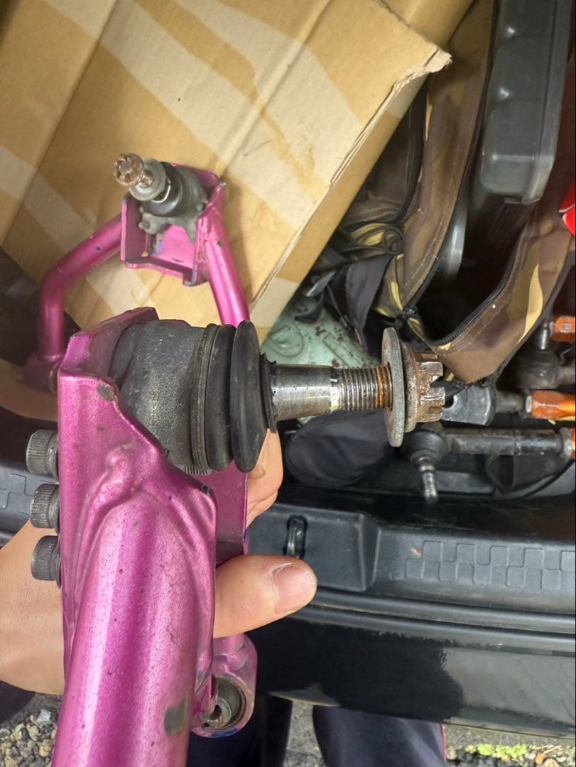 18.20.21クラウン用フロントアッパーアーム　”メーガン”