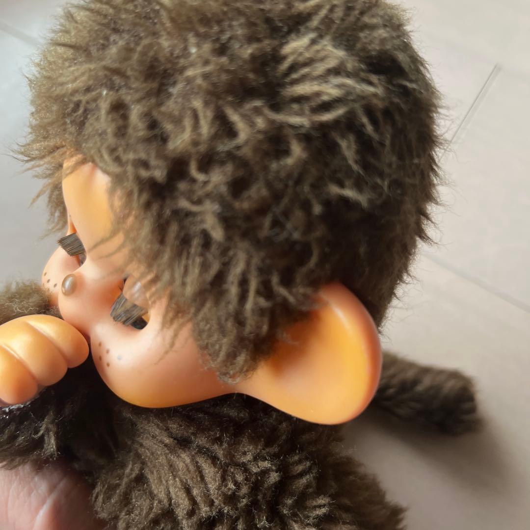 もんちっち茶色いぬいぐるみ 約20cm 手で鼻をつまむ