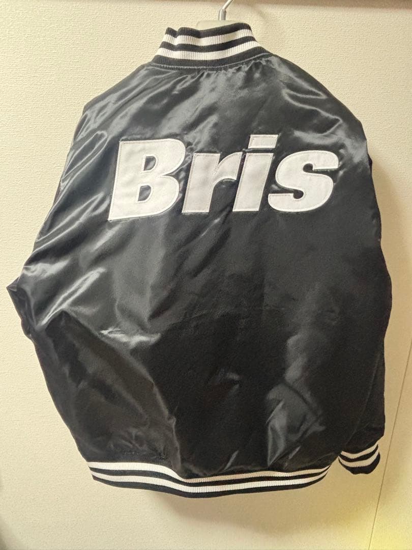 21aw fcrb「MLB REVERSIBLE VARSITY」XLの通販はau PAY マーケット