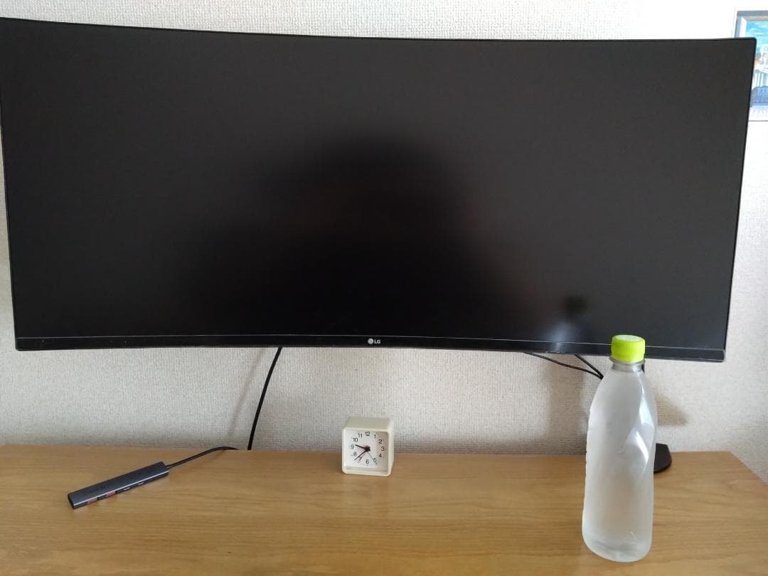 【値下げ中】LG 34インチ ウルトラワイドモニター 34インチ高解像度3440×1440曲面型ウルトラワイドモニター - 34WP85C-B