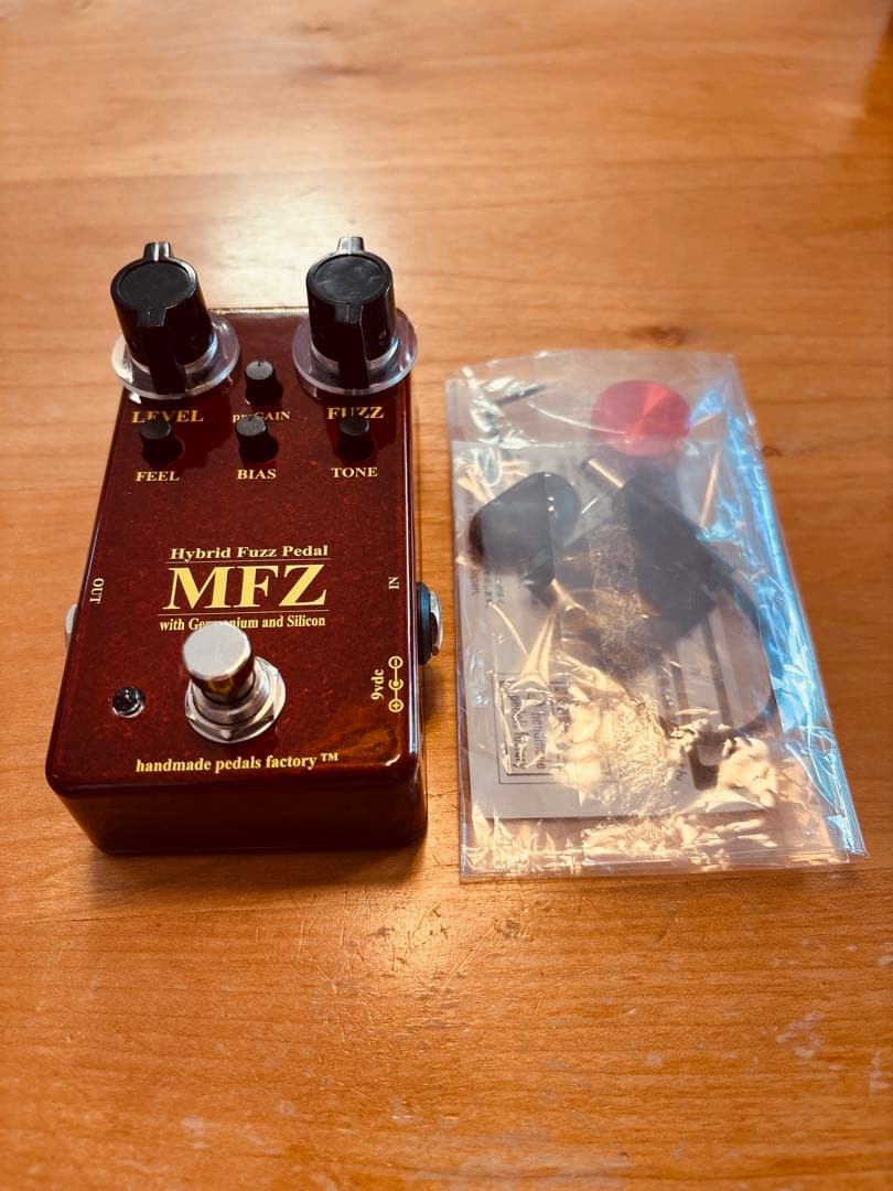 【夏休み値下】Myriad FuzzクローンペダルpreGain搭載