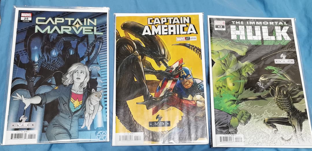 マーベル　エイリアン　コラボコミックセット ホット・トイズ・マーベル・コミック:エイリアンズ対アベンジャーズ 1