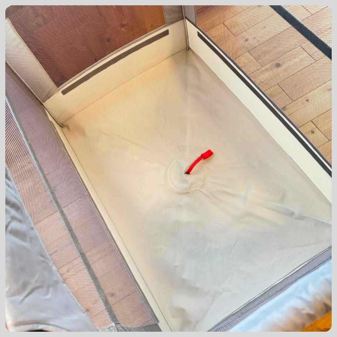 《美品❣️送料無料❣️》アップリカ　ベビーベット　ココネルエアー　ベア